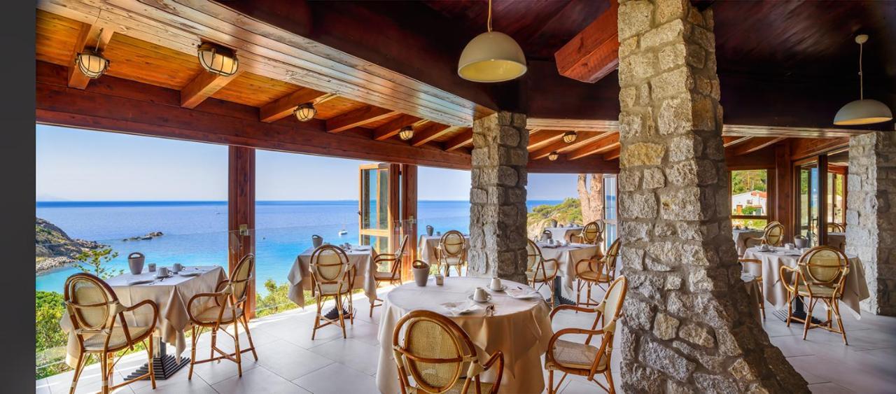 Hotel Baia Imperiale Spiaggia di Cavoli المظهر الخارجي الصورة