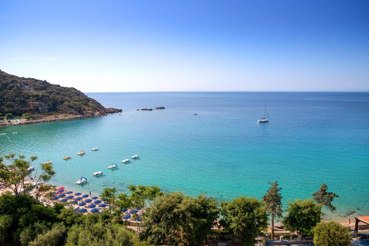 Hotel Baia Imperiale Spiaggia di Cavoli المظهر الخارجي الصورة